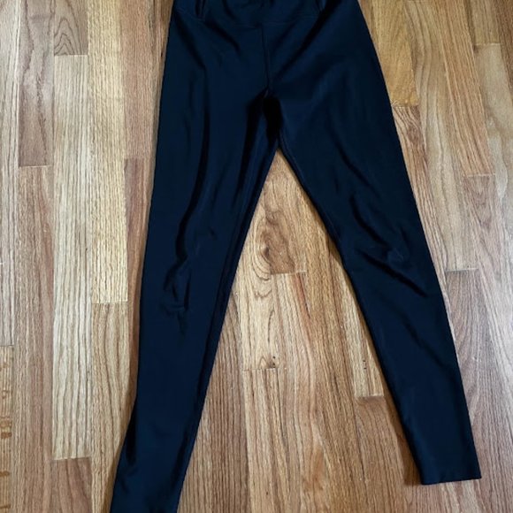 Girlfriend Collective FLOAT Leggings - Picture 5 of 5